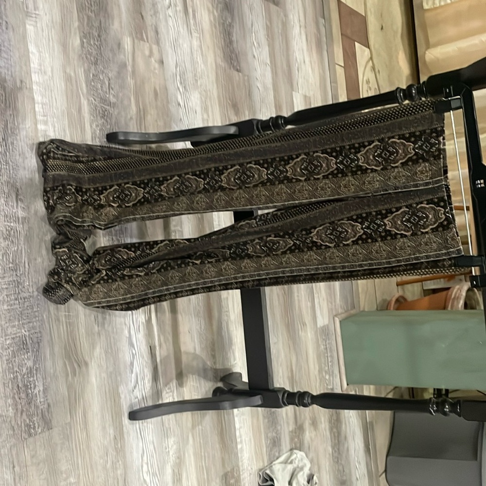 Brown tight fitted flared designed leggings